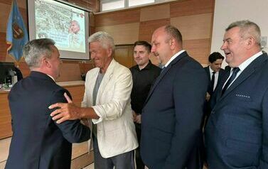 I SESJA RADY MIEJSKIEJ W STASZOWIE 6