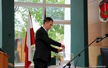 I SESJA RADY MIEJSKIEJ W STASZOWIE 67