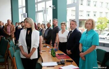 I SESJA RADY MIEJSKIEJ W STASZOWIE 91