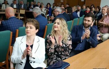 I SESJA RADY MIEJSKIEJ W STASZOWIE 122