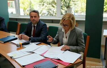 II Sesja Rady Miejskiej w Staszowie &nbsp; 9