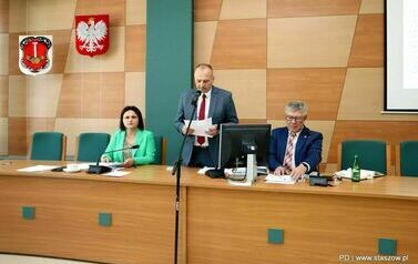 II Sesja Rady Miejskiej w Staszowie &nbsp; 16