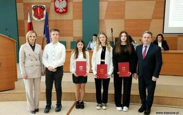 II Sesja Młodzieżowej Rady Miejskiej w Staszowie 9