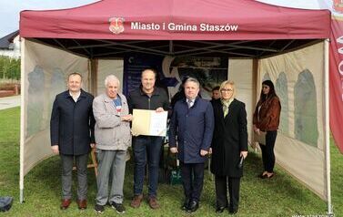 Aleja 500-lecia Staszowa już rośnie! (22.10.2025 r.) 57