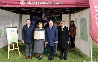 Aleja 500-lecia Staszowa już rośnie! (22.10.2025 r.) 63