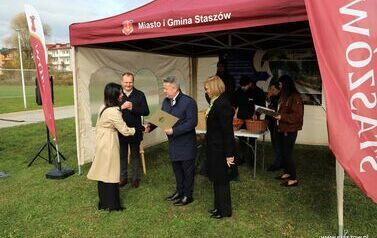 Aleja 500-lecia Staszowa już rośnie! (22.10.2025 r.) 68