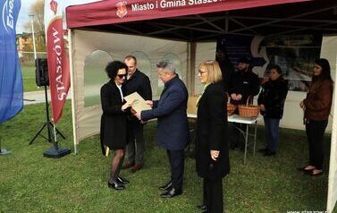 Aleja 500-lecia Staszowa już rośnie! (22.10.2025 r.) 76