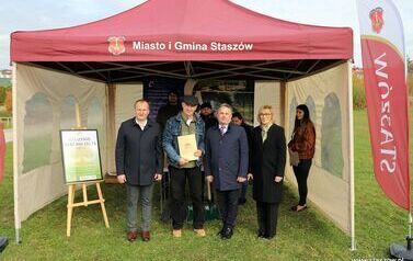 Aleja 500-lecia Staszowa już rośnie! (22.10.2025 r.) 78