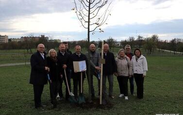 Aleja 500-lecia Staszowa już rośnie! (22.10.2025 r.) 207
