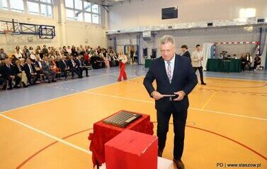 Uroczysta Akademia z okazji Święta Szkoły_PSP nr 2 Stasz&oacute;w (07.11.2025 r.) 56