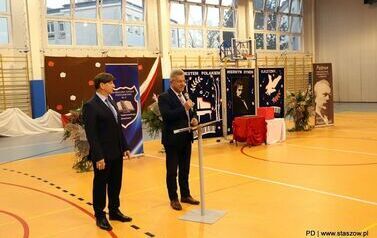 Uroczysta Akademia z okazji Święta Szkoły_PSP nr 2 Stasz&oacute;w (07.11.2025 r.) 101