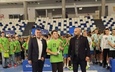Młodzi szczypiorniści z gminy Stasz&oacute;w&nbsp;w czoł&oacute;wce &bdquo;Enea Cup 2025&nbsp; (07.11.2025 r.) 5