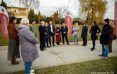 Podsumowanie akcji &bdquo;Aleja 500-lecia Staszowa&rdquo; &ndash; 67 drzew dla miasta (14.11.2025 r.) 22