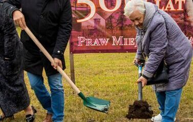 Podsumowanie akcji &bdquo;Aleja 500-lecia Staszowa&rdquo; &ndash; 67 drzew dla miasta (14.11.2025 r.) 53