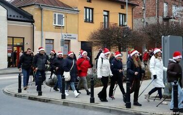  XI Marsz Nordic Walking ,,W poszukiwaniu Świętego Mikołaja (14.12.2025 r.) 6