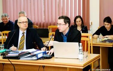 Spotkanie dotyczące przywr&oacute;cenia połączeń kolejowych w powiecie staszowskim (23.01.2026 r.) 9