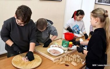 Smaki Hiszpanii i polska tradycja &ndash; kulinarne warsztaty w Pałacu Kołłątaj&oacute;w (18.02.2026 r.) 14