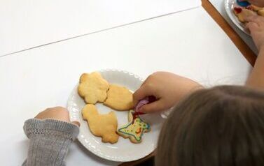 Słodkie warsztaty i zwiedzanie pałacu &ndash; wyjątkowy dzień uczni&oacute;w z Mostek (26.03.2026r.) 21