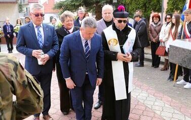 W hołdzie Patronowi Staszowa (02.04.2026 r.) 1