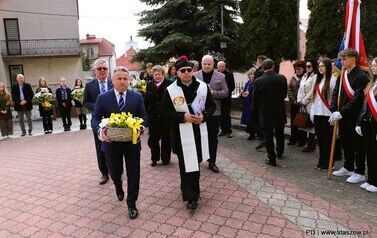 W hołdzie Patronowi Staszowa (02.04.2026 r.) 3