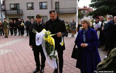W hołdzie Patronowi Staszowa (02.04.2026 r.) 4