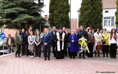 W hołdzie Patronowi Staszowa (02.04.2026 r.) 19