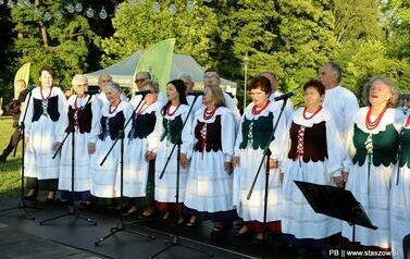 Noc Świętojańska nad Czarną w Staszowie &ndash; tradycja, kultura i magia 4