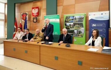 Nowy samoch&oacute;d dla OSP Krzczonowice 5