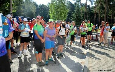 III Maraton Pieszy &bdquo;Po Krainie Bizon&oacute;w&rdquo; 16