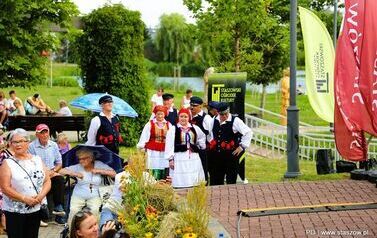  V Świętokrzyski Przegląd Kapel i Zespoł&oacute;w Ludowych &bdquo;Świętokrzyską nutą- pisane&rdquo; i &bdquo;Świętokrzyską łyżką pisane&rdquo;-konkurs kulinarny (19.07.2021 r.) 40