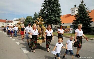 2024-08-18- Dzień Chleba. Miejsko - Gminne Święto Plon&oacute;w 70