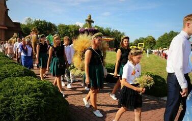 Dożynki Powiatu Staszowskiego w Rytwianach (25.08.2024) 50