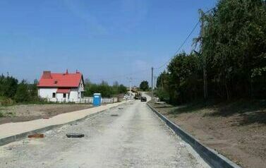 Nowe drogi &ndash; bezpieczniej i&nbsp;wygodniej (ul. Słoneczna)