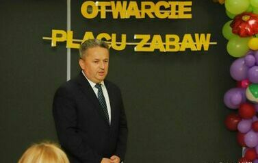 Integracyjny plac zabaw przy Przedszkolu nr 3 oficjalnie otwarty (03.10.2024 r.) 7