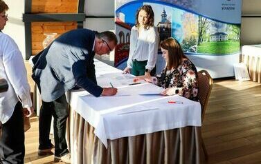 II MIĘDZYNARODOWA KONFERENCJA GOSPODARCZA &bdquo;Polska-Ukraina-Świętokrzyskie. Przestrzeń dla wsp&oacute;lnego biznesu" (17.10.2024 r.) 23