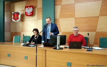 XIII SESJA RADY MIEJSKIEJ W STASZOWIE (07.11.2024 r.) 2