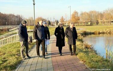 Prace nad przebudową Parkowej i Zalewu nad Czarną trwają (03.12.2024 r.) 2