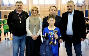  I Turniej Piłki Siatkowej o Puchar Burmistrza Miasta i Gminy Stasz&oacute;w (11.01.2024 r.) 3