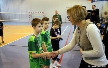  I Turniej Piłki Siatkowej o Puchar Burmistrza Miasta i Gminy Stasz&oacute;w (11.01.2024 r.) 10