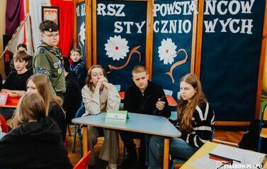 VI MARSZ POWSTAŃC&Oacute;W STYCZNIOWYCH STASZ&Oacute;W - KUROZWĘKI  w Roku Jubileuszowym 500 - lecia miasta Staszowa (21.02.2025 r.) 113