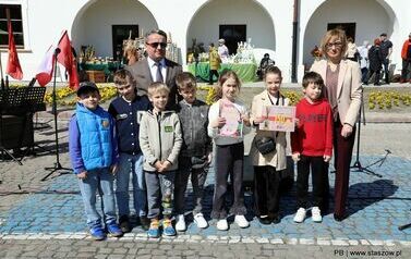 Wielkanocny klimat, radość i tradycja w Staszowie (02.04.2025 r.) 82