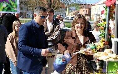 Wielkanocny klimat, radość i tradycja w Staszowie (02.04.2025 r.) 95