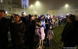 Betlejemskie Światło Pokoju zn&oacute;w rozświetliło Stasz&oacute;w (07.12.2025 r.) 11