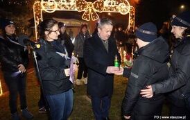 Betlejemskie Światło Pokoju zn&oacute;w rozświetliło Stasz&oacute;w (07.12.2025 r.) 45