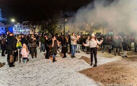 Wsp&oacute;lne powitanie roku 2026 na Rynku w Staszowie (31.12.2025 r.) 10