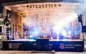 Wsp&oacute;lne powitanie roku 2026 na Rynku w Staszowie (31.12.2025 r.) 18