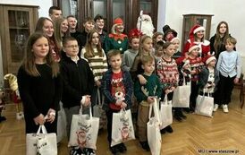 Magia Świąt w Pałacu Kołłątaj&oacute;w &ndash; Mikołajki z KGW &bdquo;Wisienki&rdquo; (01.12.2024 r.) 3