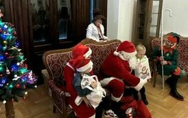Magia Świąt w Pałacu Kołłątaj&oacute;w &ndash; Mikołajki z KGW &bdquo;Wisienki&rdquo; (01.12.2024 r.) 7