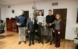 Spotkanie robocze dotyczące organizacji turnieju siatk&oacute;wki plażowej z okazji 500-lecia nadania praw miejskich dla Staszowa (16.12.2024 r.) 2