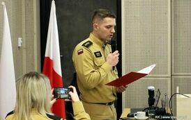 Bohater jest wśr&oacute;d nas -  Mirosław Wyrzykowski nagrodzony za uratowanie 15-letniej dziewczyny z pożaru (04.02.2025 r.) 7